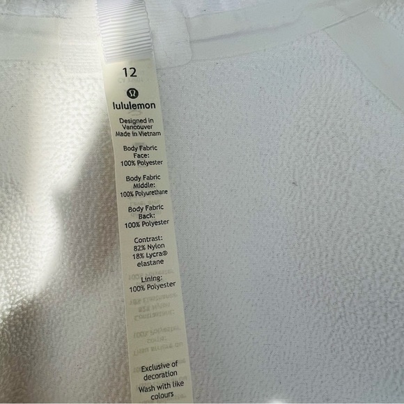 Sold- Lululemon Cross Chill jacket in white (1st release) - Picture 11 of 16
